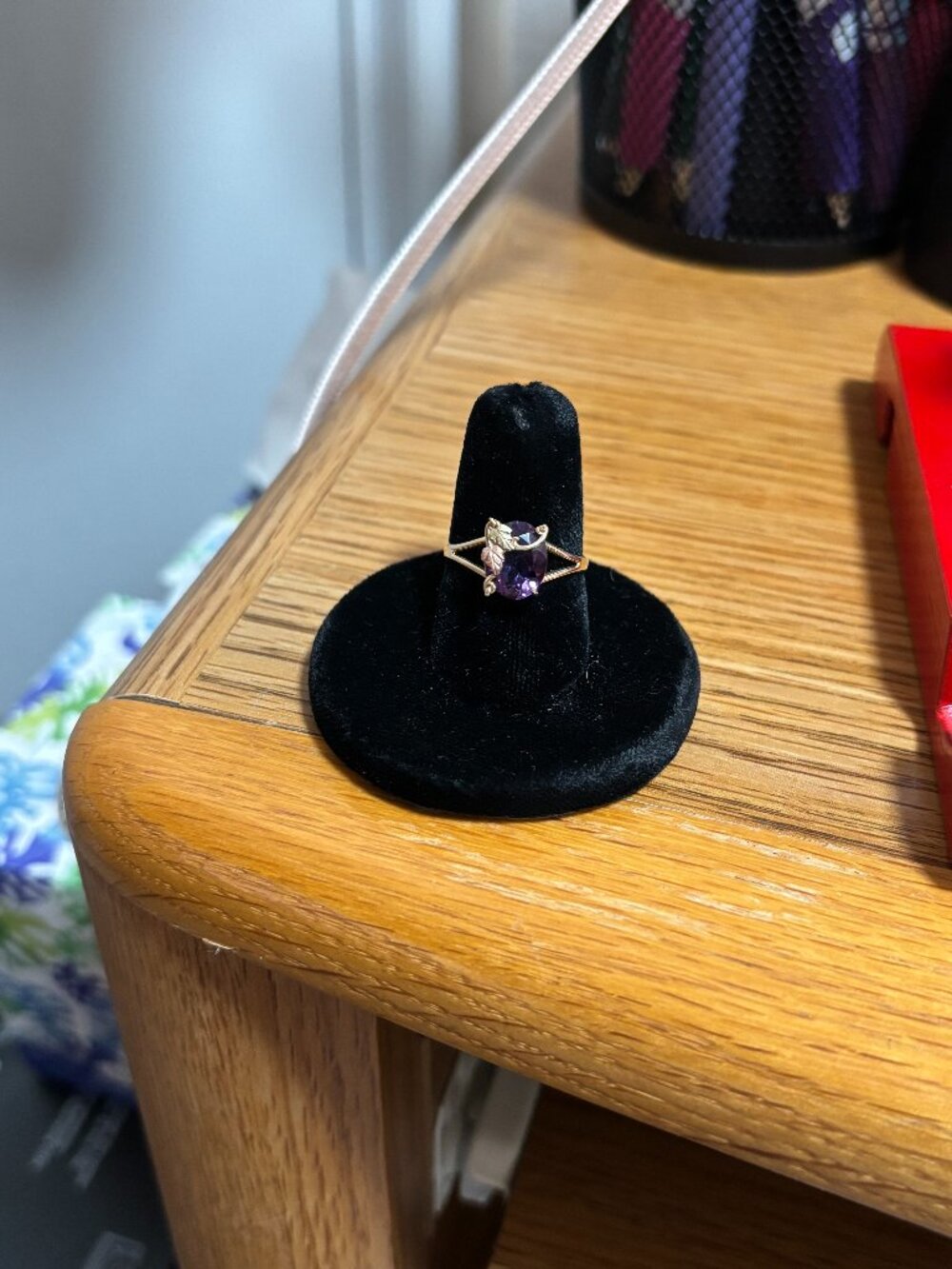 Ladies 10k Amethyst Ring